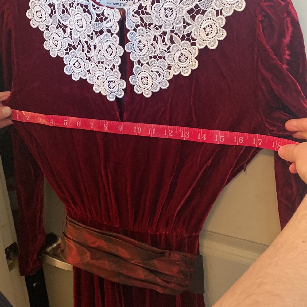 Vintage 1987 holiday dress - Picture 10 of 14